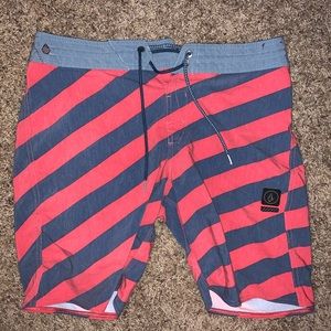 Men’s Volcom Board short